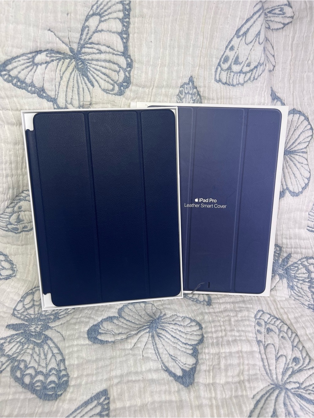 Apple Leather Smart Cover for 10.5-inch iPad Pro - Navy Blue - New